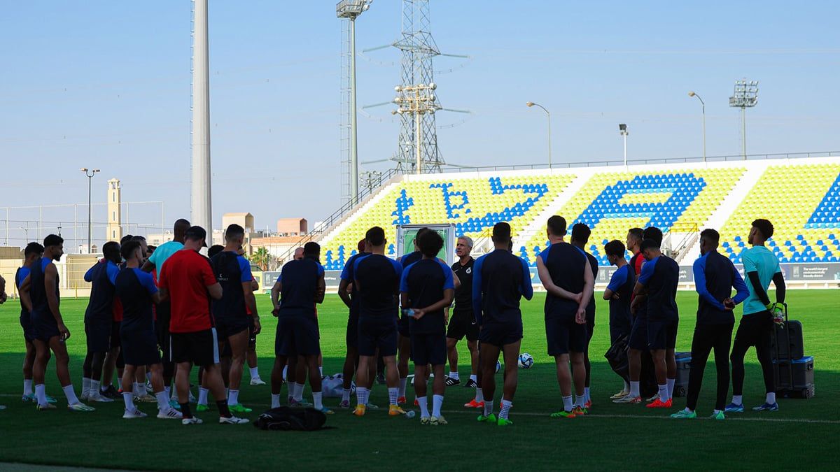 سر "تجميد" صفقة النصر السعودي