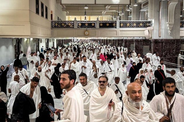 عشية عرفة.. مشاهد من الحج في يوم التروية (صور)