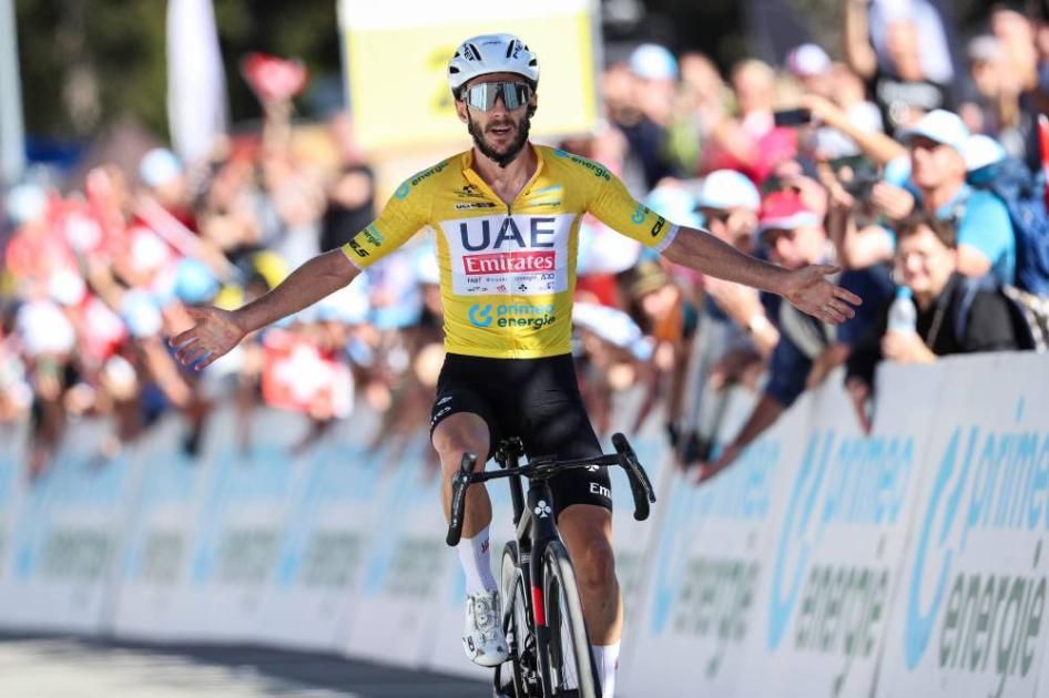 «الإمارات للدراجات» يعزز صدارته لترتيب طواف سويسرا