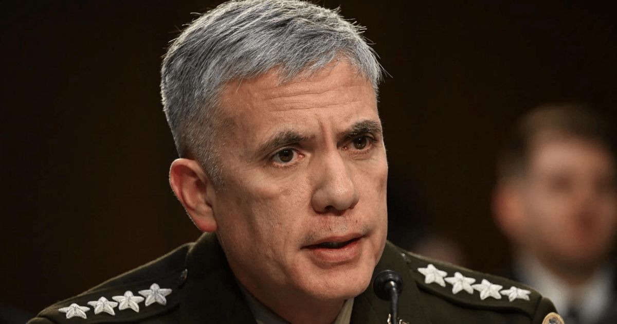 "Chat GPT" يستعين بأبرز مسؤول استخباراتي سابق في الجيش الأمريكي