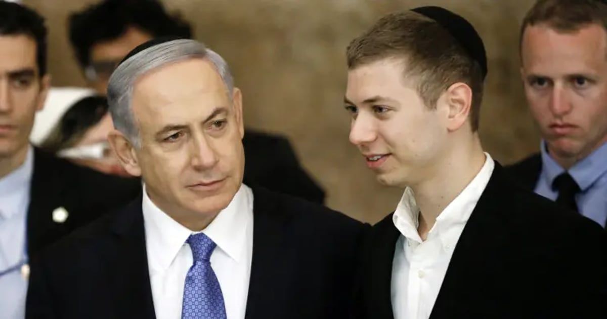"إخفاقاتهم فادحة".. نجل نتنياهو يهاجم مسؤولي الأمن في إسرائيل