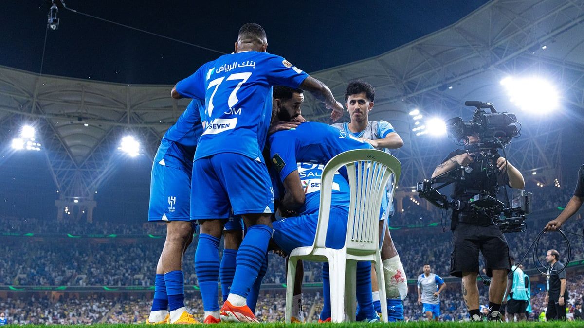 ضجة كبيرة حول احتراف نجم الهلال السعودي