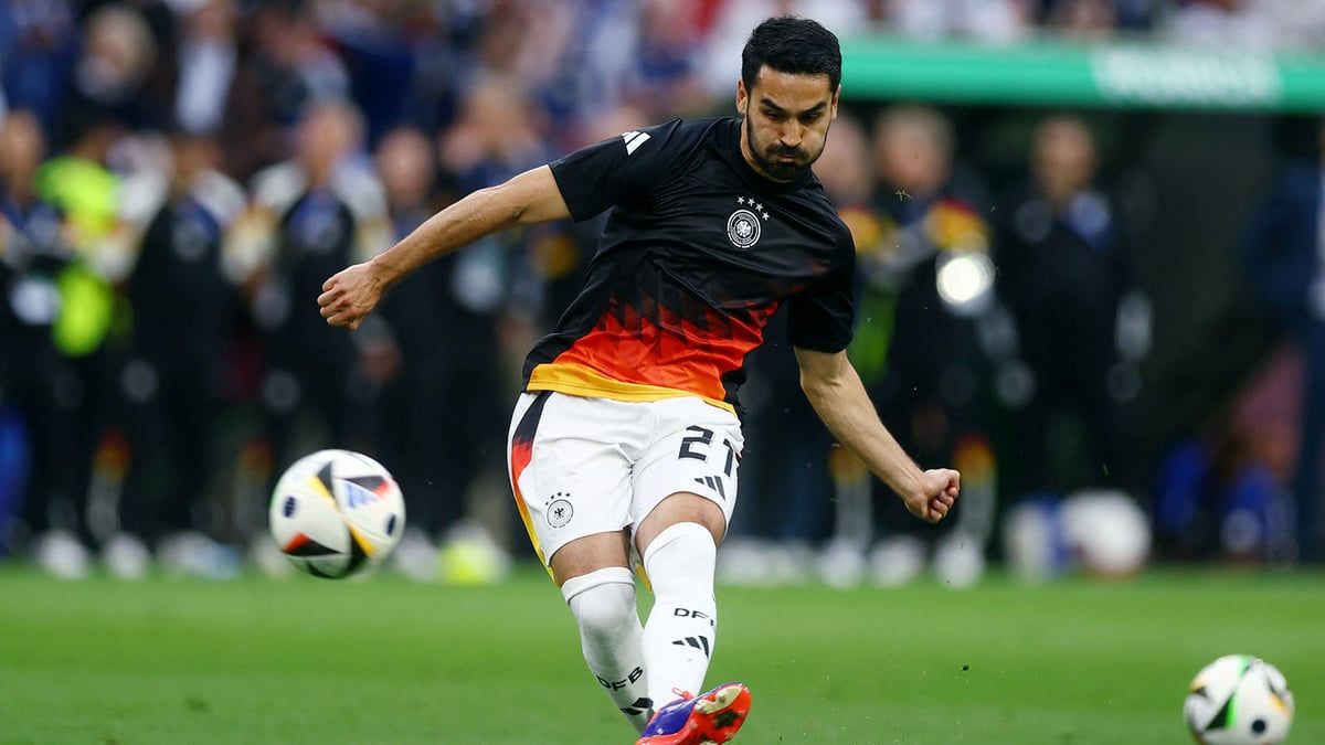 غوندوغان يحرج برشلونة ويبعث رسالة إلى فليك