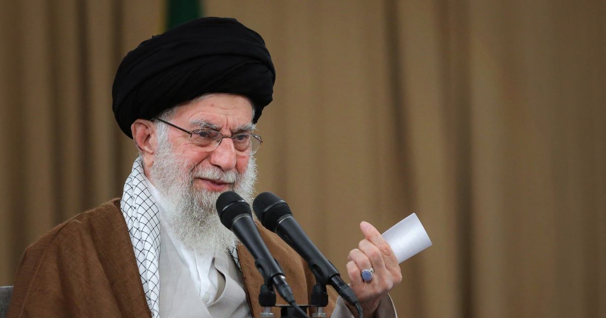 "مؤمن بالثورة".. خامنئي يختار مرشحه المفضّل