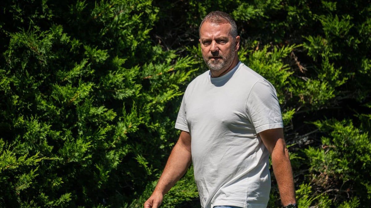 فليك يأمر باصطحاب "جوهرة برشلونة" الموسم التحضيري