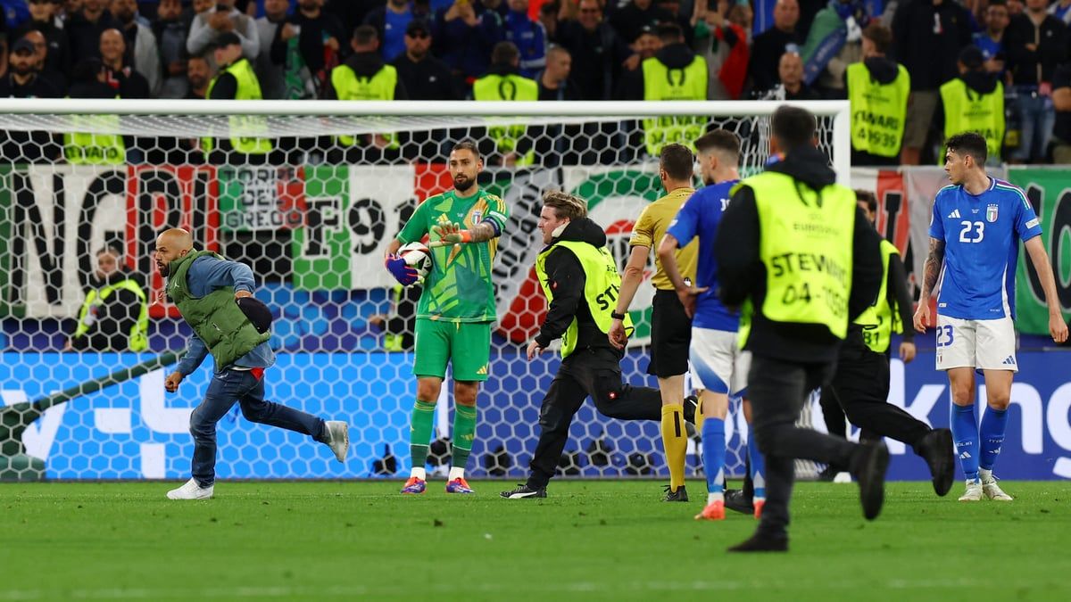 اليويفا يبدأ إجراءات تأديبية ضد ألبانيا