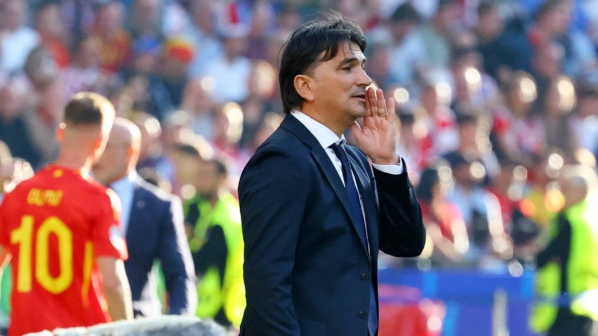 بعد ثلاثية إسبانيا.. داليتش يعتذر لجمهور كرواتيا