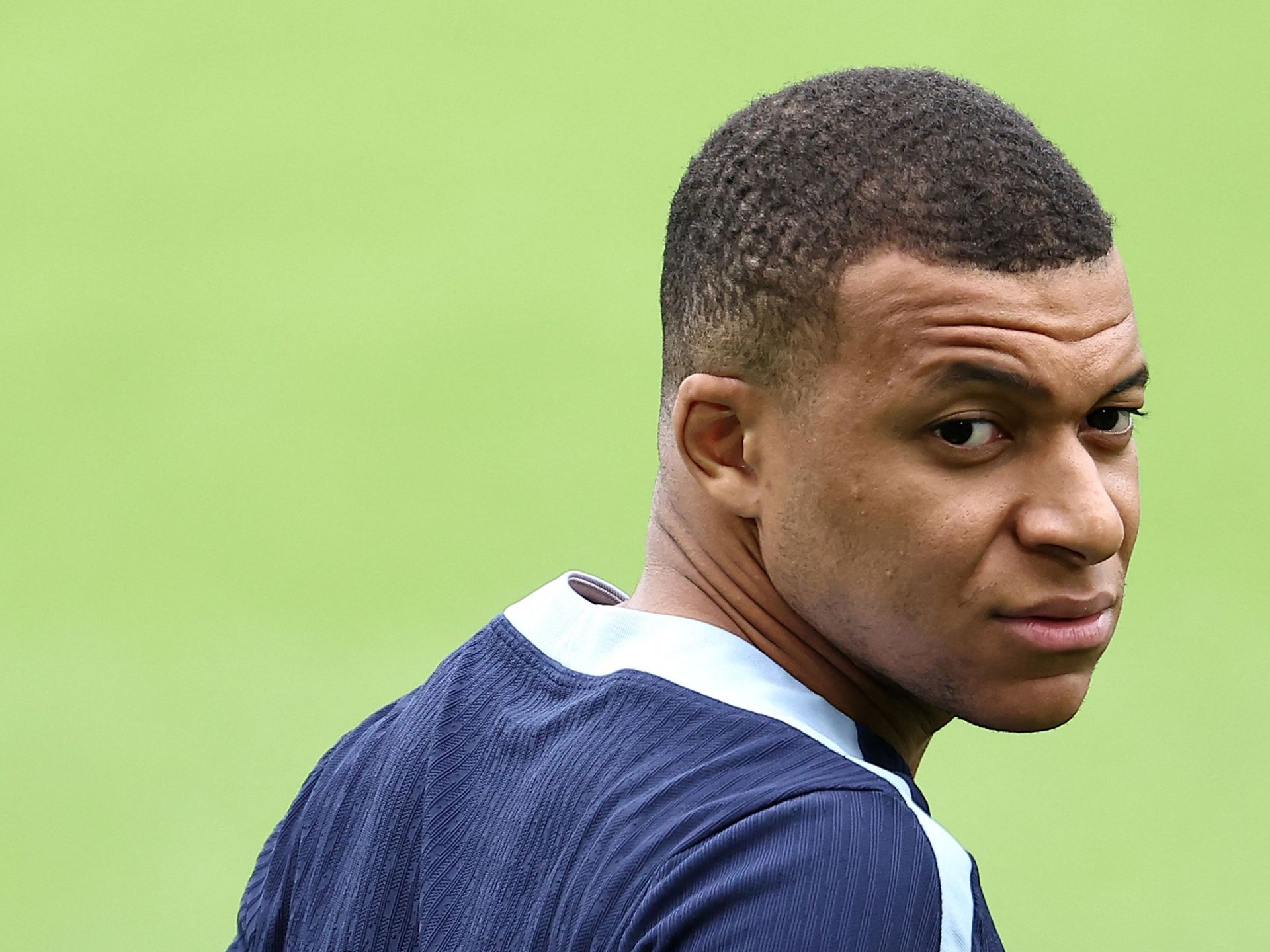 مبابي يرضخ لرفض ريال مدريد ويتراجع عن رغبته بالمشاركة في أولمبياد باريس - موقع الخليج الان