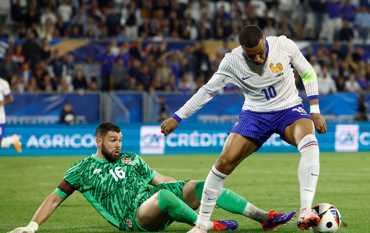 "دعك من السياسة واهتمّ بمشاركتك في يورو".. أسطورة فرنسا يصعق مبابي