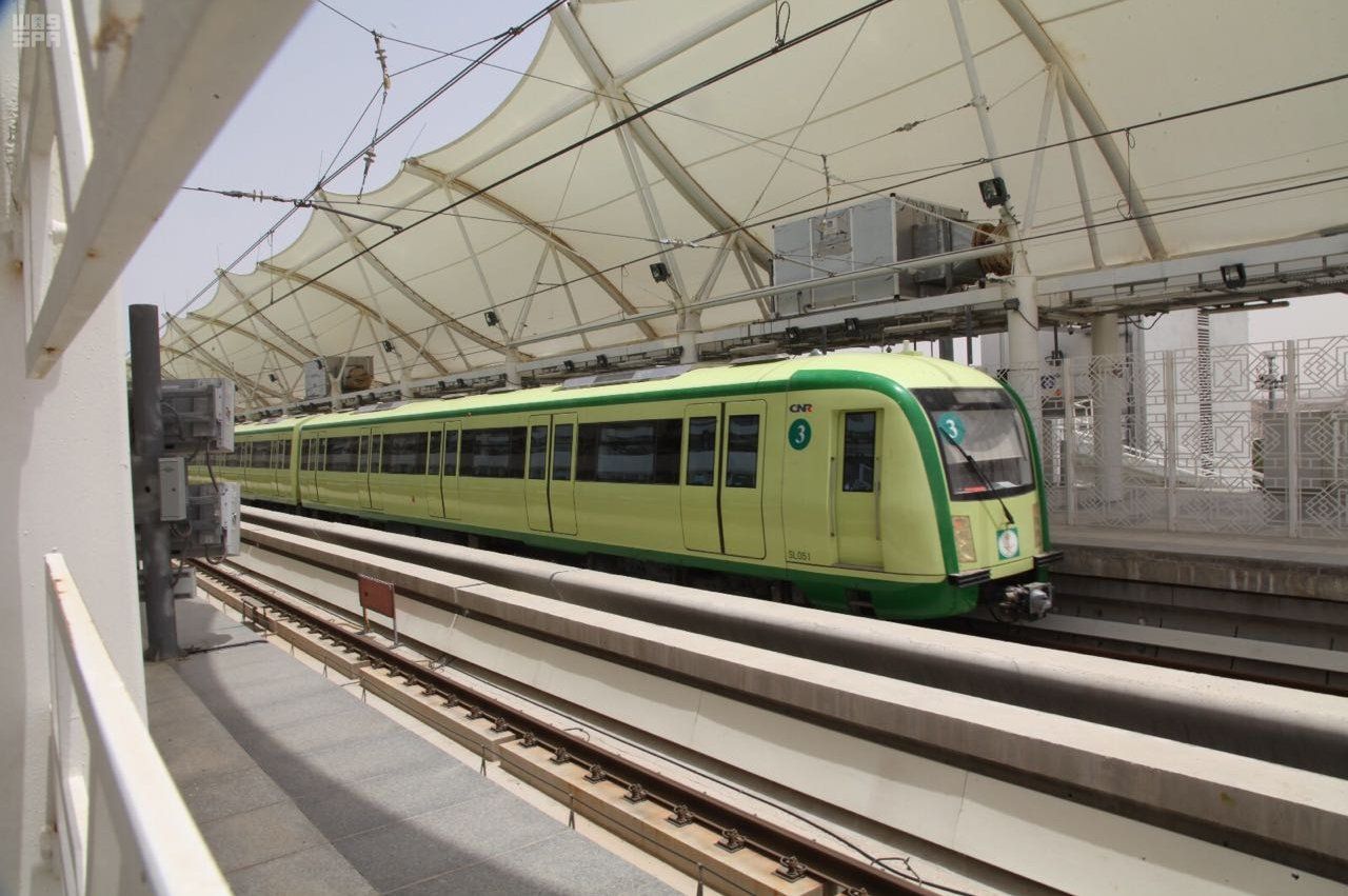 الدفاع المدني يقدم نصائح للحجاج حول قطار المشاعر - موقع الخليج الان