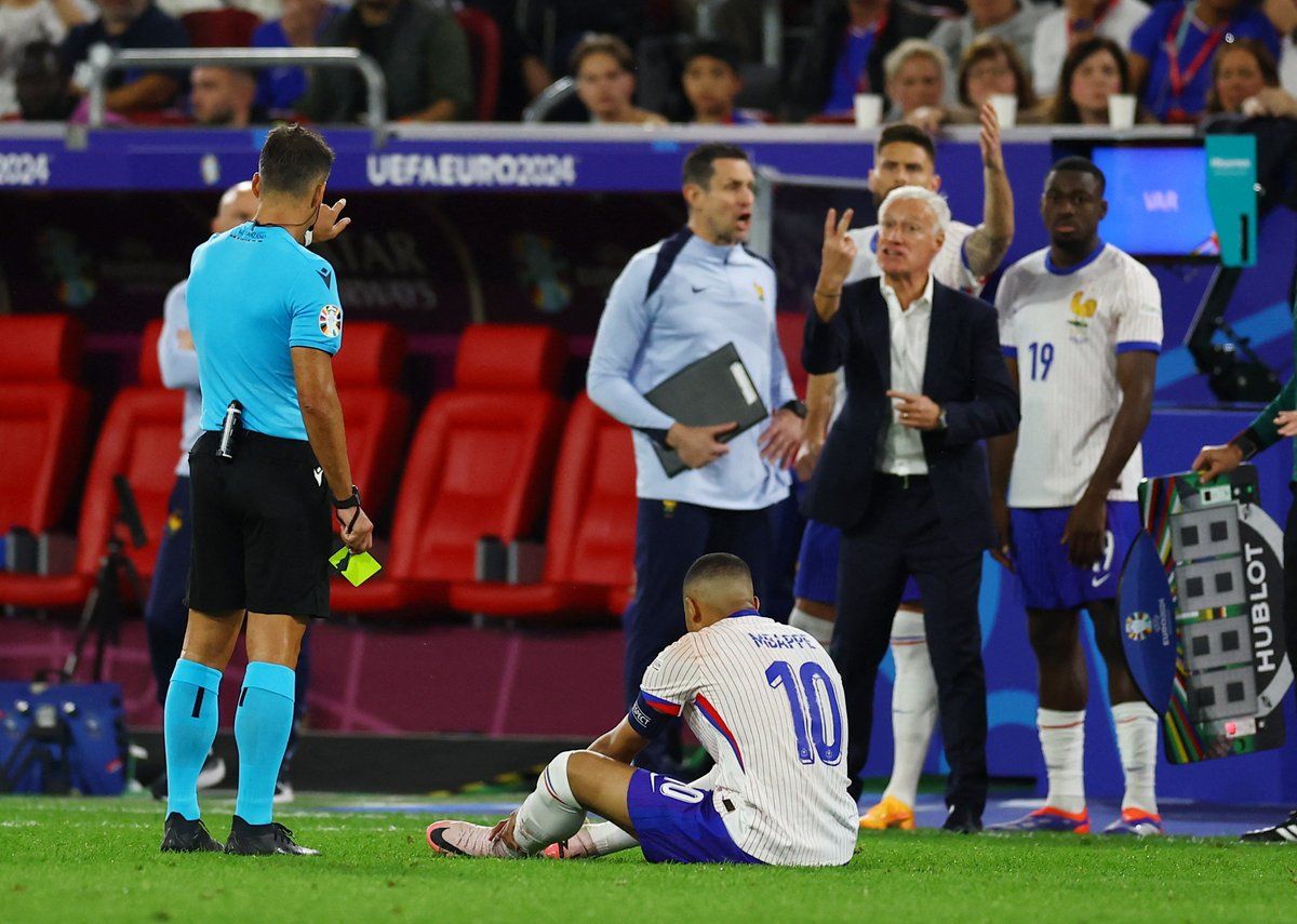 أول تعليق رسمي من منتخب فرنسا بشأن إصابة مبابي