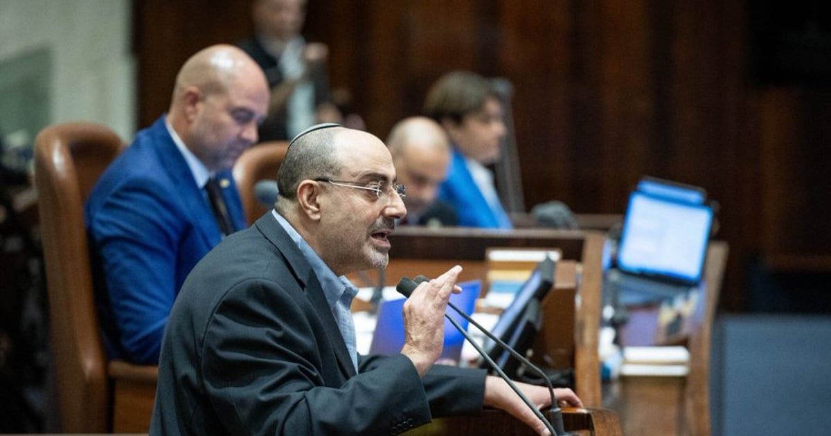 عضو كنيست يشعل غضبا.. وصف المتظاهرين الإسرائيليين بـ"ذراع حماس"