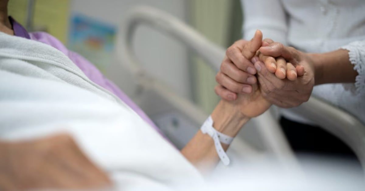 تلغراف: بريطانيا متأخرة 20 عامًا عن الدول الأوروبية في رعاية مرضى السرطان