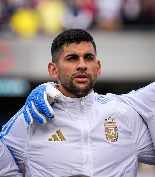 أصغر وأقوى.. 5 صفقات لإنقاذ دفاع الاتحاد السعودي