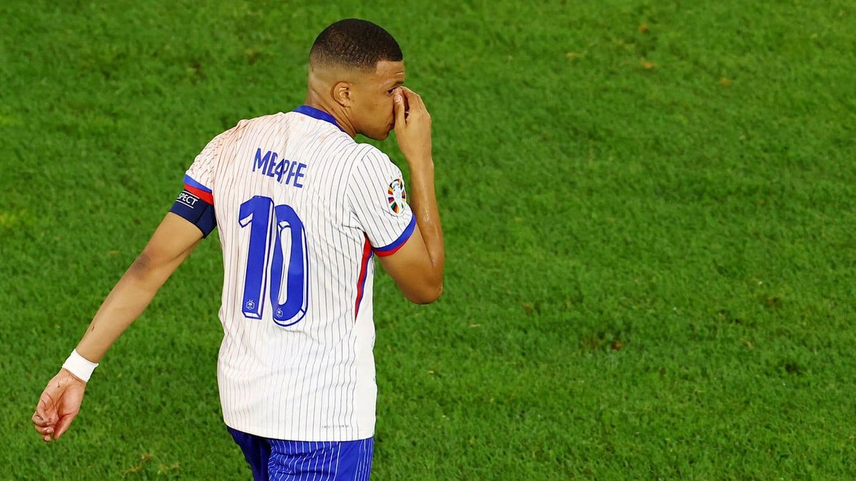 مدرب فرنسا يكشف آخر تطورات إصابة مبابي