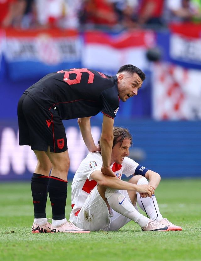 ألبانيا تنتزع تعادلاً مثيرًا من كرواتيا وتحافظ على حظوظها في يورو 2024