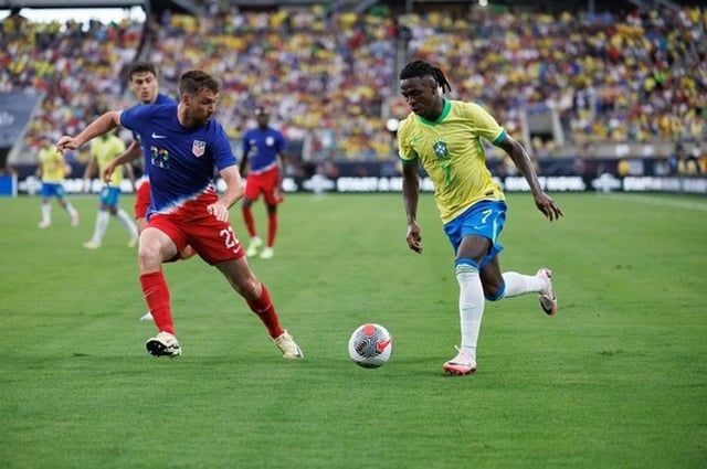 5 لاعبين مرشحون للفوز بالكرة الذهبية بعد يورو 2024 وكوبا أمريكا