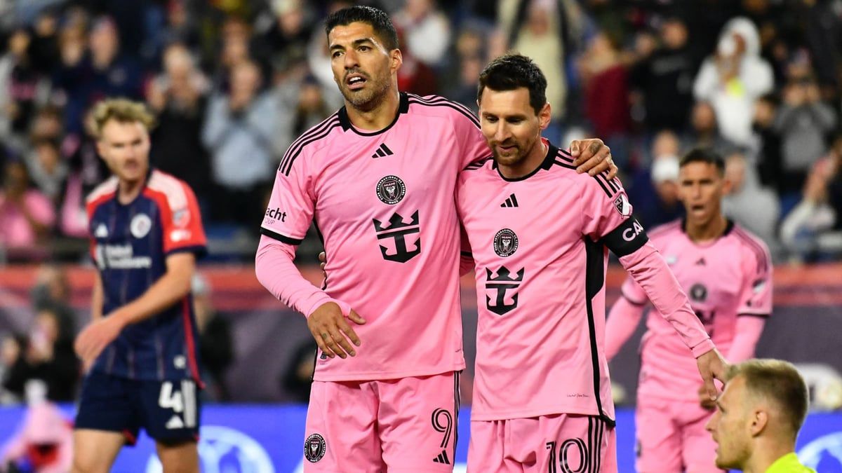 ميسي وسواريز يتألقان في مباراة بادل (فيديو)