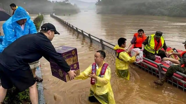 مصرع 9 بسبب الأمطار الغزيرة في الصين (صور)