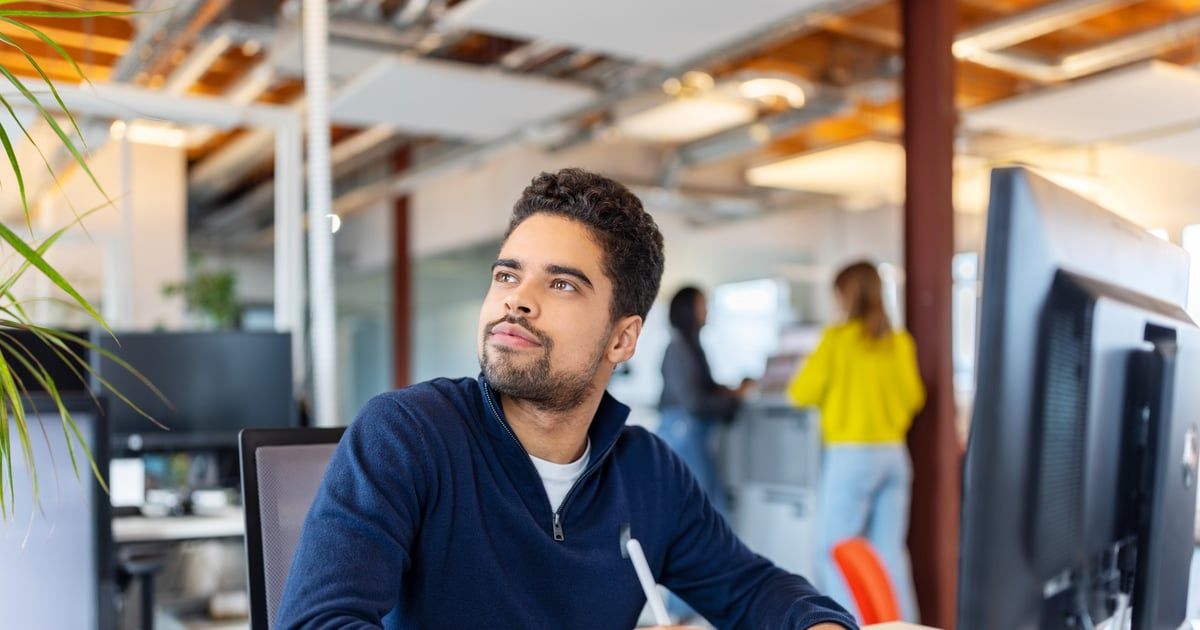 أثناء العمل أو الدراسة.. ما سبب كثرة الشرود؟