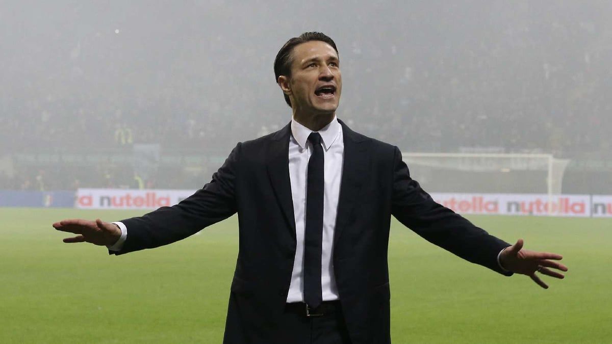 كوفاتش يرفض عرضًا ضخمًا لقيادة شباب الأهلي الإماراتي