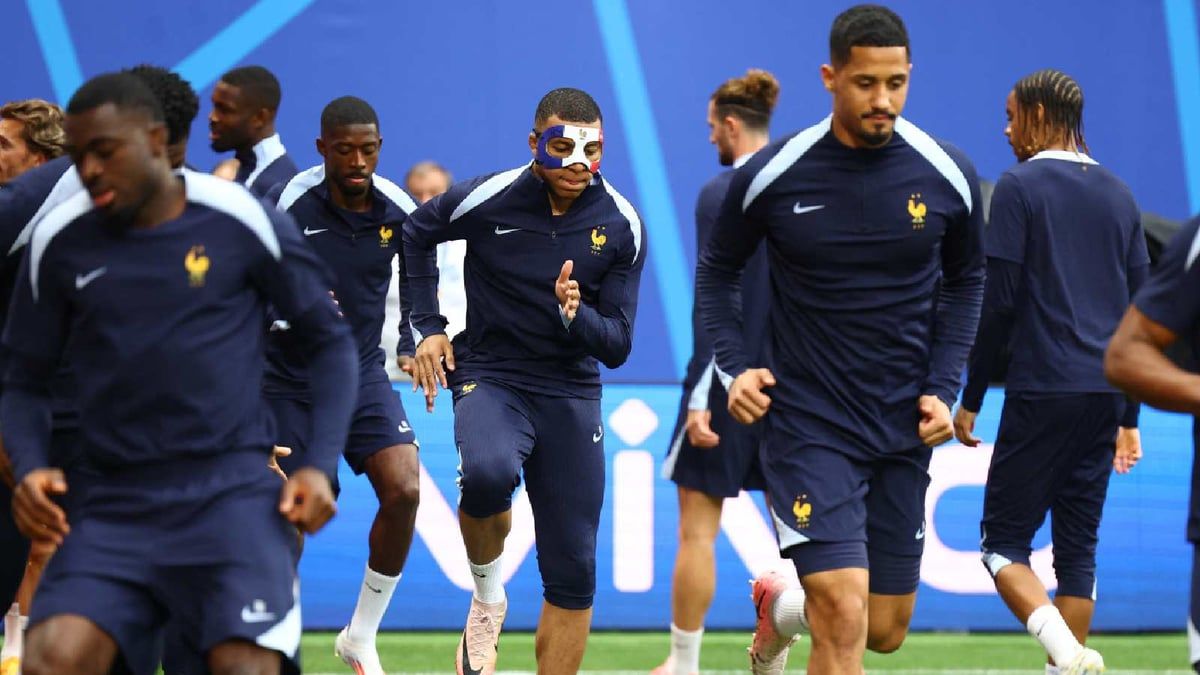 منتخب فرنسا يتلقى خبرًا سارًا قبل مواجهة هولندا