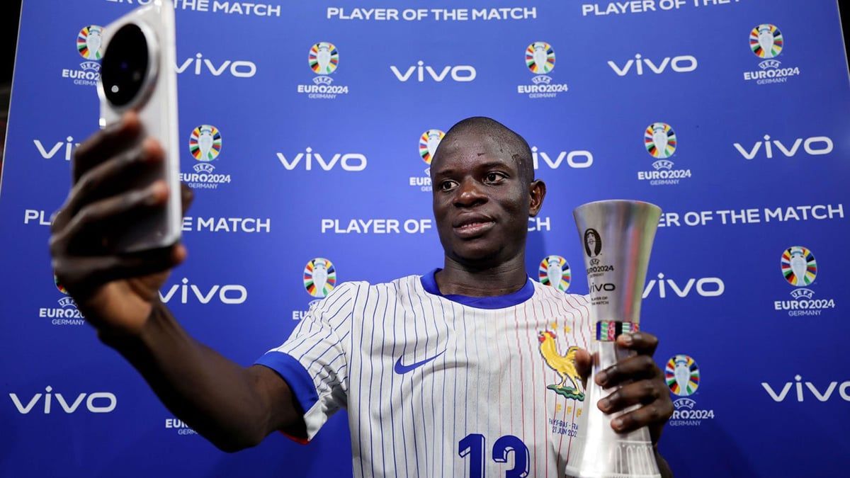 كانتي يقدم خدمة كبيرة لنادي الاتحاد السعودي