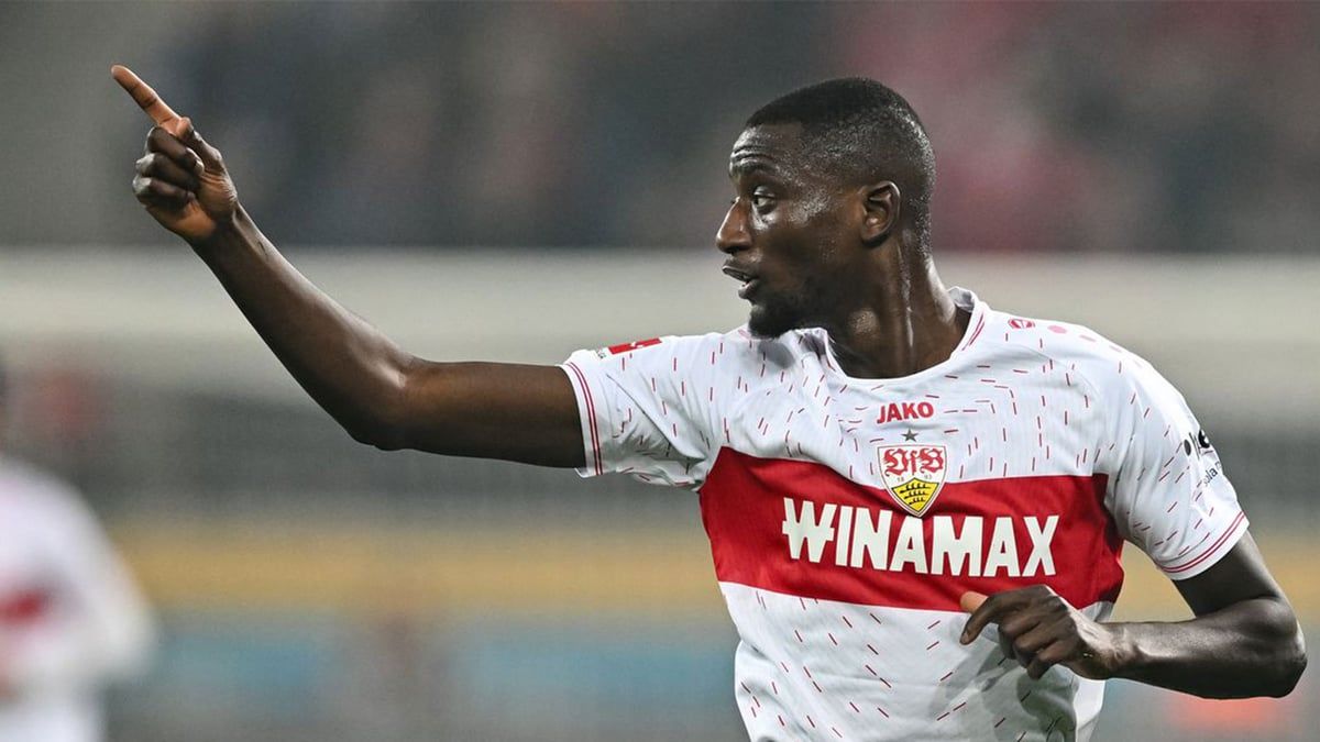 صفقة الأهلي السعودي المنتظرة تتفوق على لوكاكو وأوسيمين