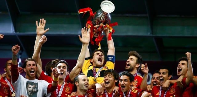 يامال يختار 3 لاعبين من ريال مدريد ضمن أساطير إسبانيا في تاريخ يورو