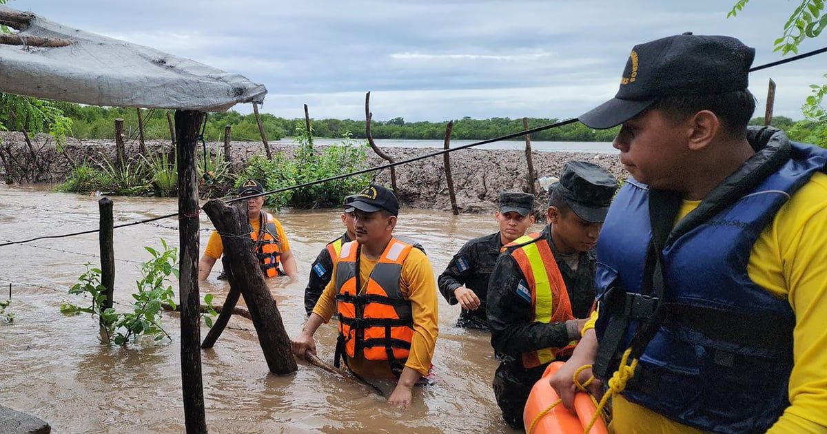 27 قتيلاً جرّاء انزلاقات أرضية وفيضانات ضربت دول أمريكا الوسطى