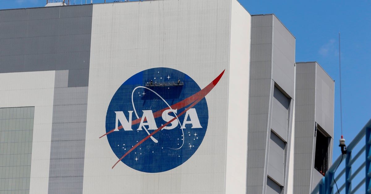 بسبب حطام فضائي.. عائلة أمريكية تطالب "ناسا" بـ80 ألف دولار (صورة)