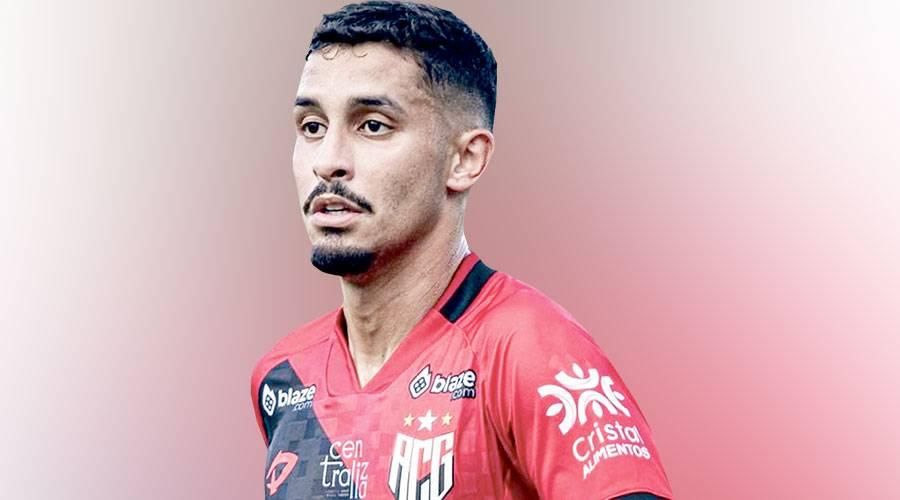 دبا الحصن يقترب من ضم البرازيلي دانيلزينيو