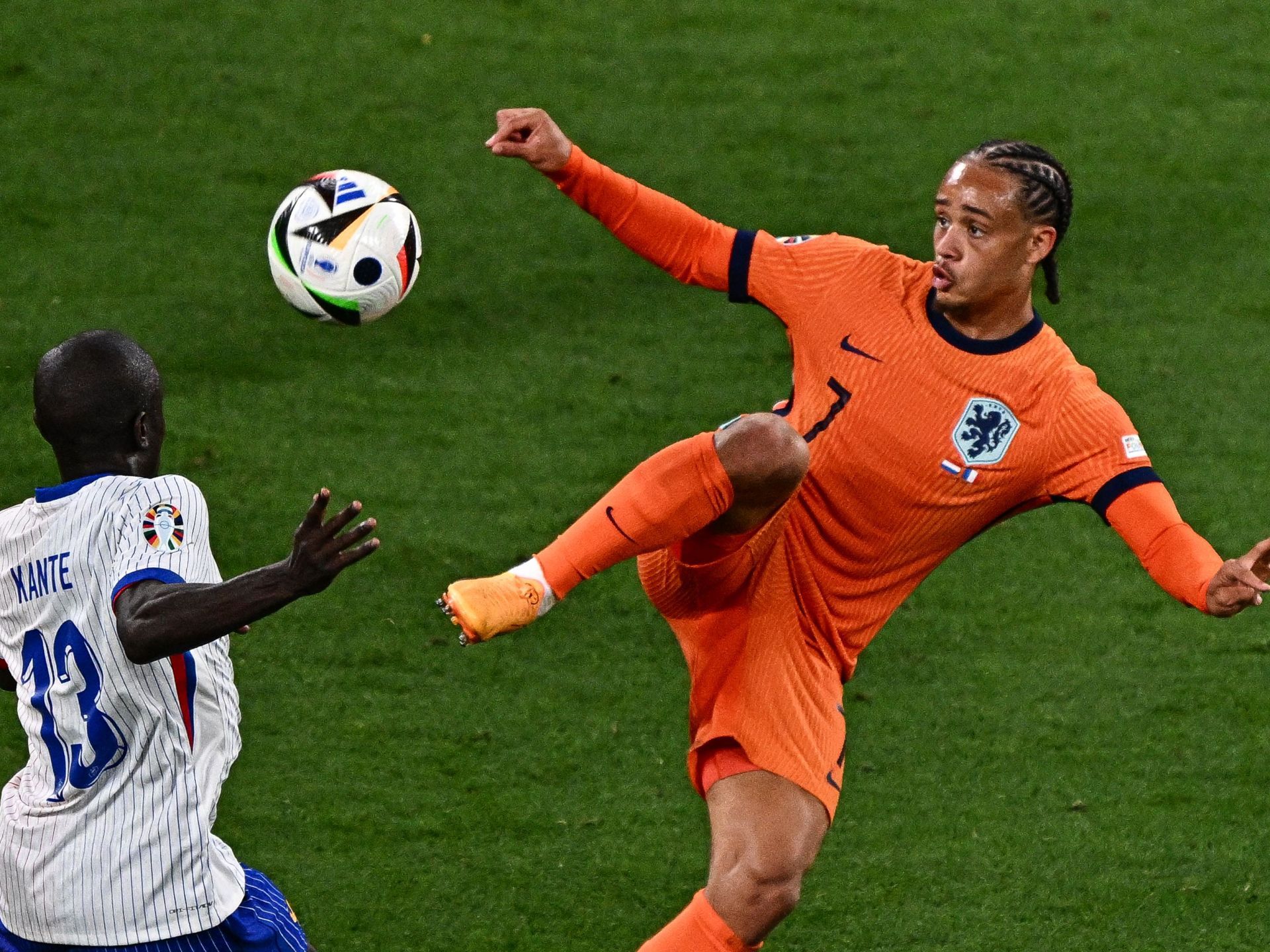 التعادل يحسم قمة فرنسا وهولندا والنمسا تهزم بولندا في يورو 2024 - موقع الخليج الان