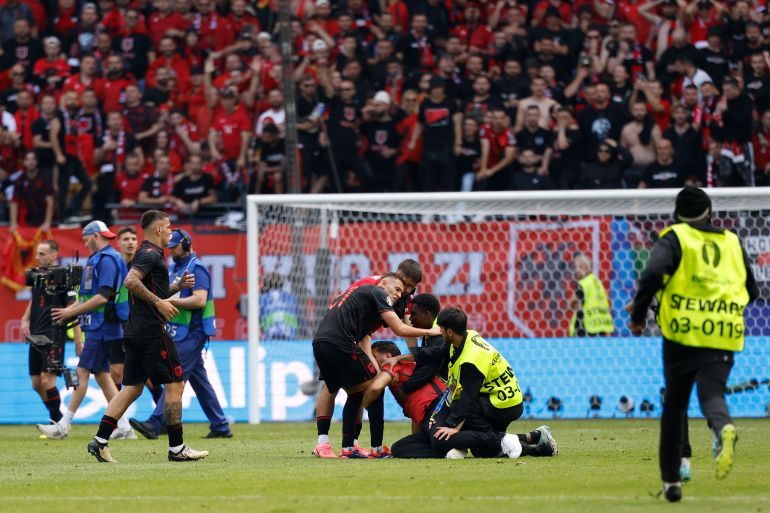 ظاهرة أزعجت رونالدو.. مقتحمو أرضية الملعب سلبية جديدة في يورو 2024 - موقع الخليج الان