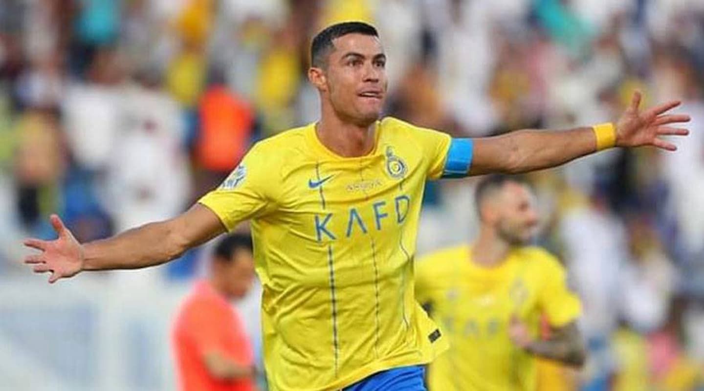 نجم الهلال يتغزل في الدون!!! الجماهير لن تغير شيء في علاقة اللاعبين معًا - موقع الخليج الان