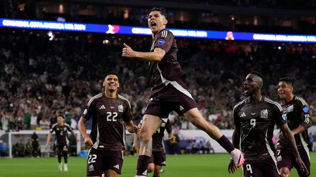 المكسيك تستهل مشوارها في كوبا أمريكا بالفوز على جامايكا