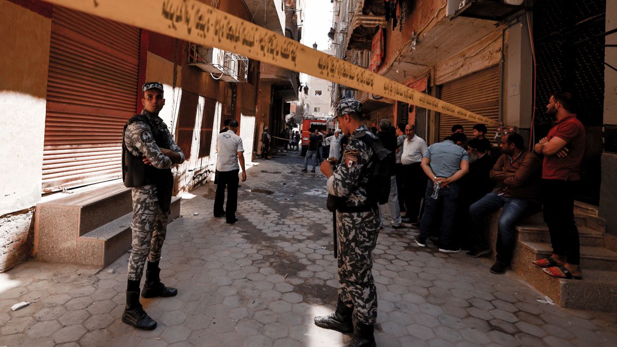 "بطريقة بشعة".. مصري يقتل طفلاً "قرباناً" لمقبرة أثرية