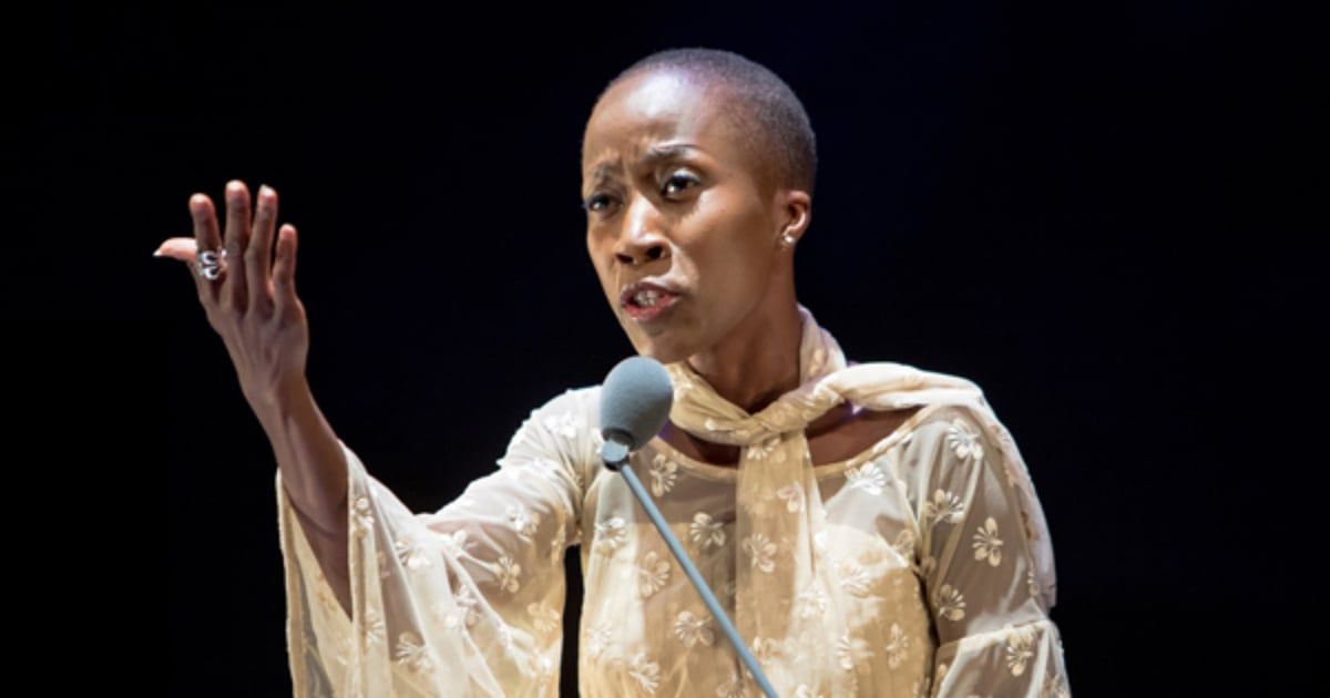 بسبب ابنتها.. توقيف مغنية مالية شهيرة في إيطاليا