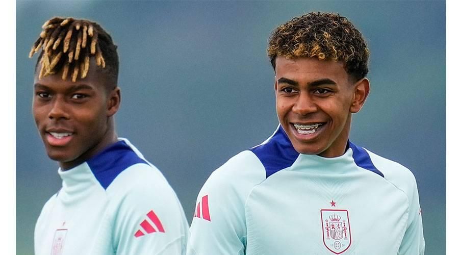 لامين يامال قد ينتهك قانون «عمالة الأطفال» في ألمانيا