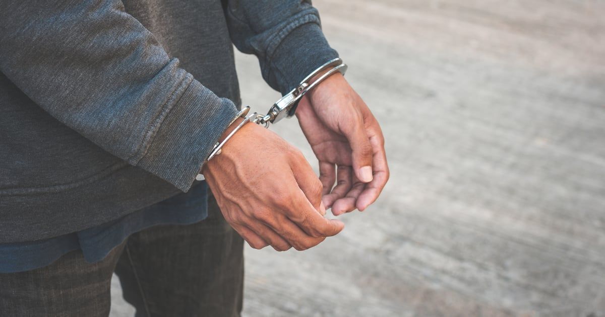 "مذبحة مروعة".. مصري ينهي حياة عائلته بطريقة بشعة