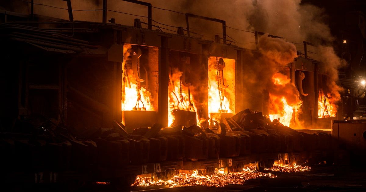 كوريا الجنوبية.. قتيل ومفقودون في حريق بمصنع البطاريات (صور)