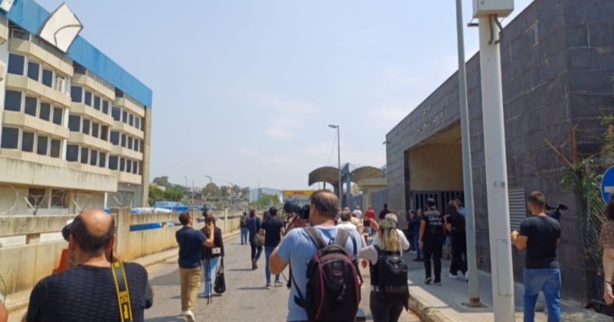 لبنان يفتح مطار بيروت للإعلاميين والدبلوماسيين ردًا على تقرير "تلغراف"