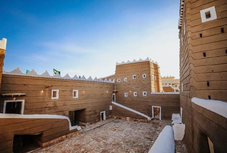 خذ جولة تاريخية وانت في مكانك.. هذه أكبر القصور والقلاع في السعودية بالصور - موقع الخليج الان