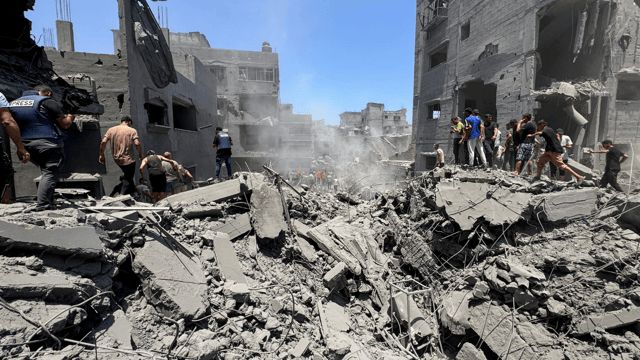 مصطفى البرغوثي لـ"الخليج الان": نرفض الإدارة الدولية لغزة والحل في "وفاق وطني"