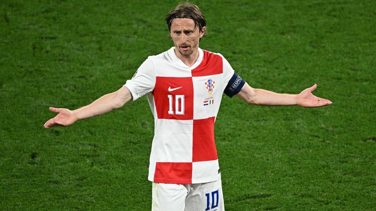 مودريتش يحسم الجدل بشأن اعتزاله دوليًا