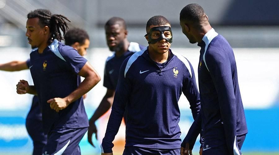 مفاجأة لعشاق مبابي قبل مباراة فرنسا وبولندا