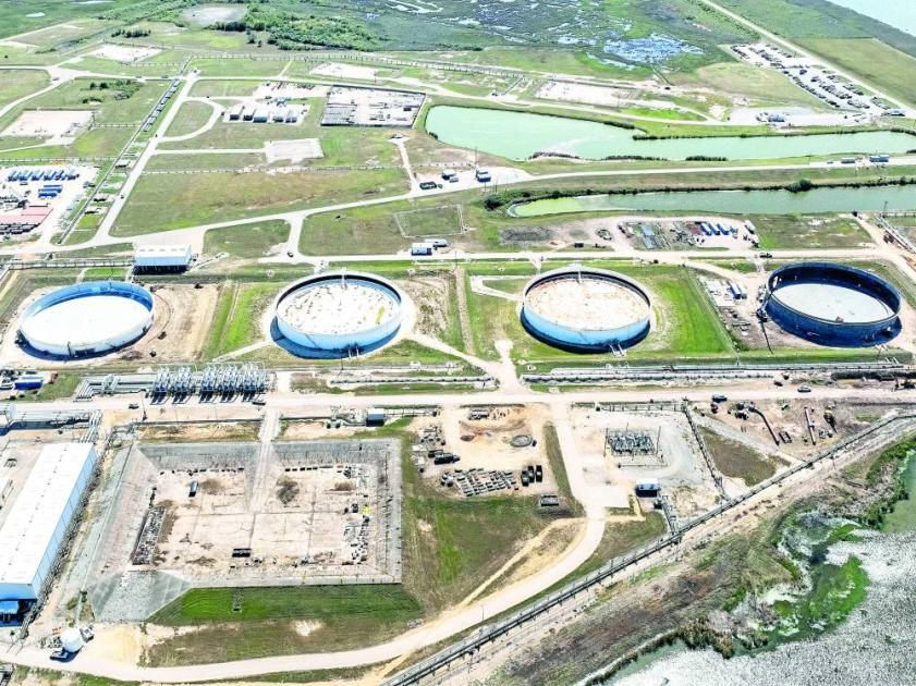 أمريكا تعزز مخزونات النفط وسط مخاطر جيوسياسية متصاعدة