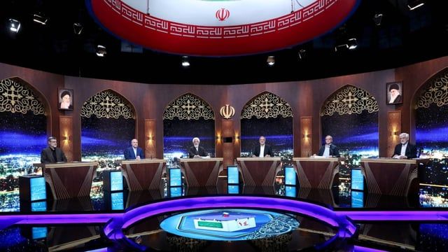 مع بدء الصمت الانتخابي.. صحف إيرانية تنتقد انقسام الأصوليين