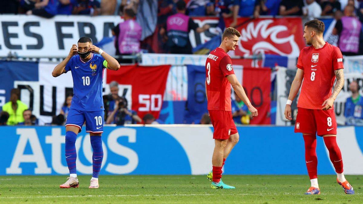 رغم مشاركته وتسجيله أول أهداف فرنسا في اليورو.. مبابي مازال منزعجًا من "القناع"