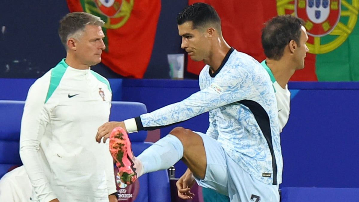 غضب رونالدو بعد استبداله أمام جورجيا (فيديو)